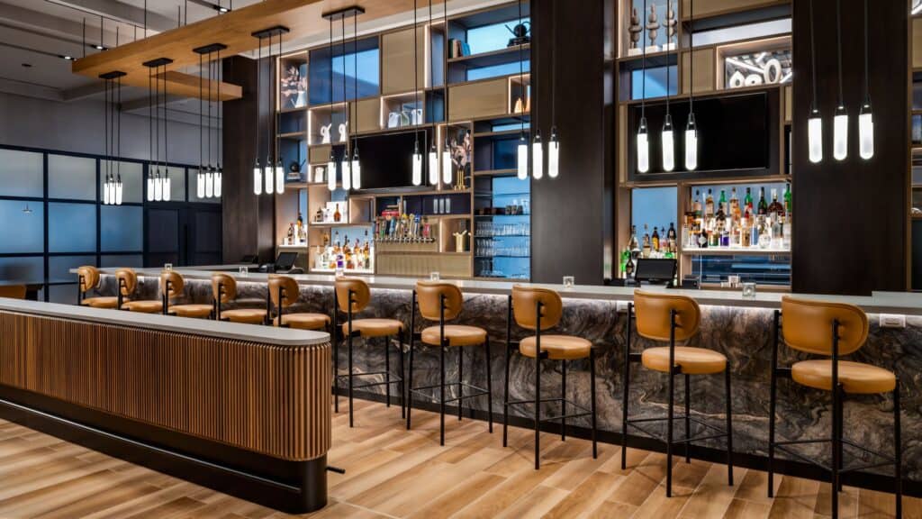 Avis: Sheraton Gateway Hotel in Toronto International Airport (YYZ) | Marriott Bonvoy - Sheraton Gateway Hotel Toronto International Airport