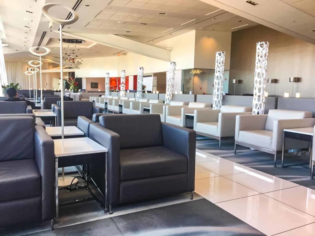 Accès aux salons d’aéroport : quelle carte de crédit utiliser ? - Salon Bnc Featured