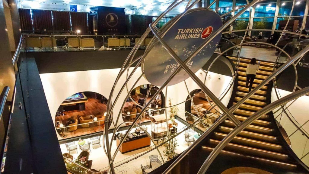 Avis: Salon Turkish Airlines International CIP Lounge - Istanbul IST - DSC01094