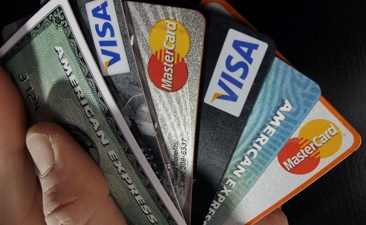 How To Avoid Credit Card Fees In Canada? - cartes de credit 3
