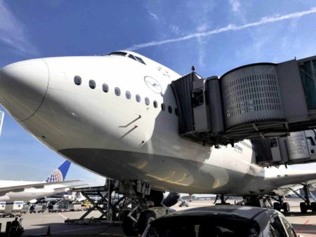 Avis : Lufthansa B747-8 | Première Classe | FRA-BOS - lufthansa first fra bos 01