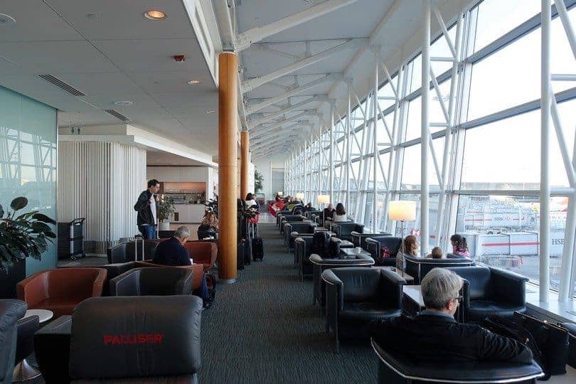 Avis: Salon Feuille d&rsquo;&Eacute;rable Air Canada Transfrontalier, YUL - salon feuille erable air canada montreal us 17