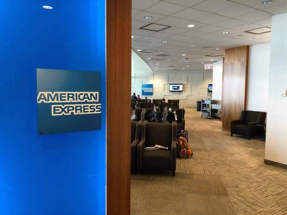 How to Get Free Airport Lounge Access? - premium plaza lounge toronto yyz t1 13