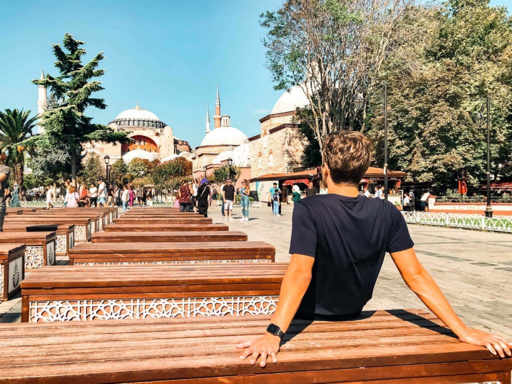 Voyager autour du monde en une semaine, est-ce vraiment possible ? - istanbul featured