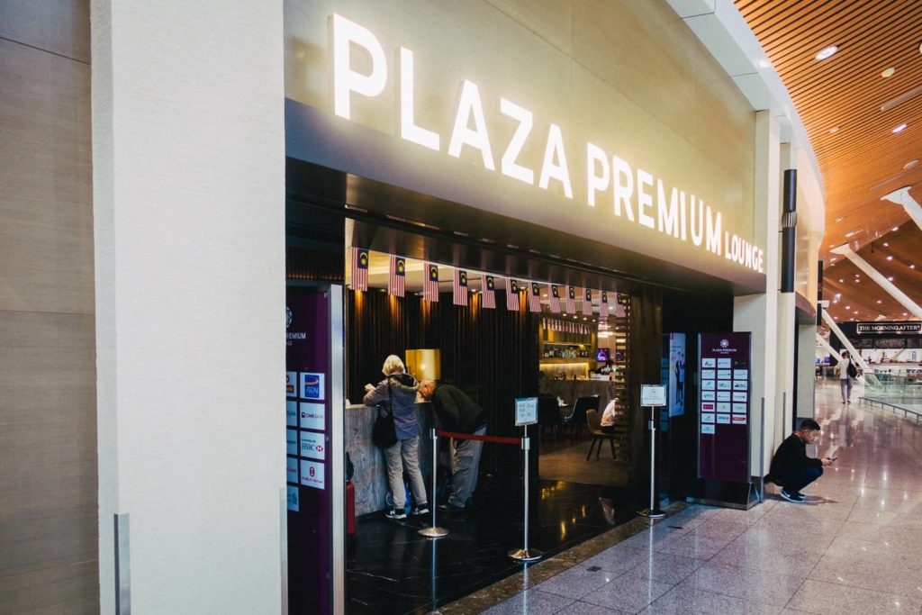Avis: Salon Plaza Premium Lounge de Kuala Lumpur - plaza premium kul featured