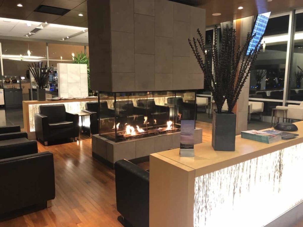Avis: Salon VIP de l&rsquo;A&eacute;roport international Jean-Lesage de Qu&eacute;bec (YQB) - salon VIP de YQB Quebec Jean Lesage Intl 9
