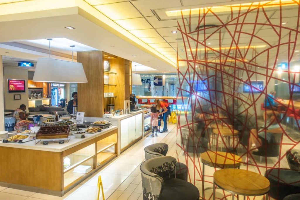 Review: Bidvest Sky Lounge - Johannesburg - Domestic - Bidvest Skylounge Jnb 00 Featured