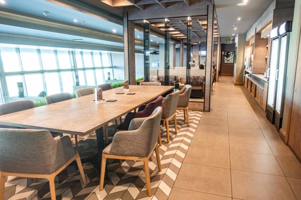 Review: Bidvest Premier Lounge - Cape Town - Bidvest Premier Lounge Cpt