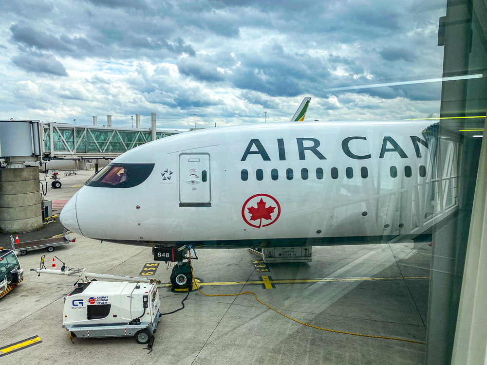 Review : Air Canada B787 | Economy Class | CDG-YUL - Cdg Yul Air Canada Eco Covid 15