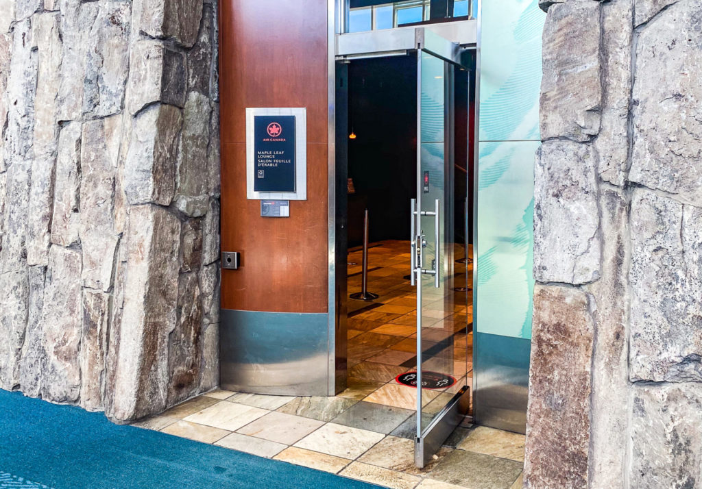 Avis: Salon Air Canada Feuille d&rsquo;&Eacute;rable de Vancouver (YVR) - Salon Feuille D Erable Covid 19 Featured