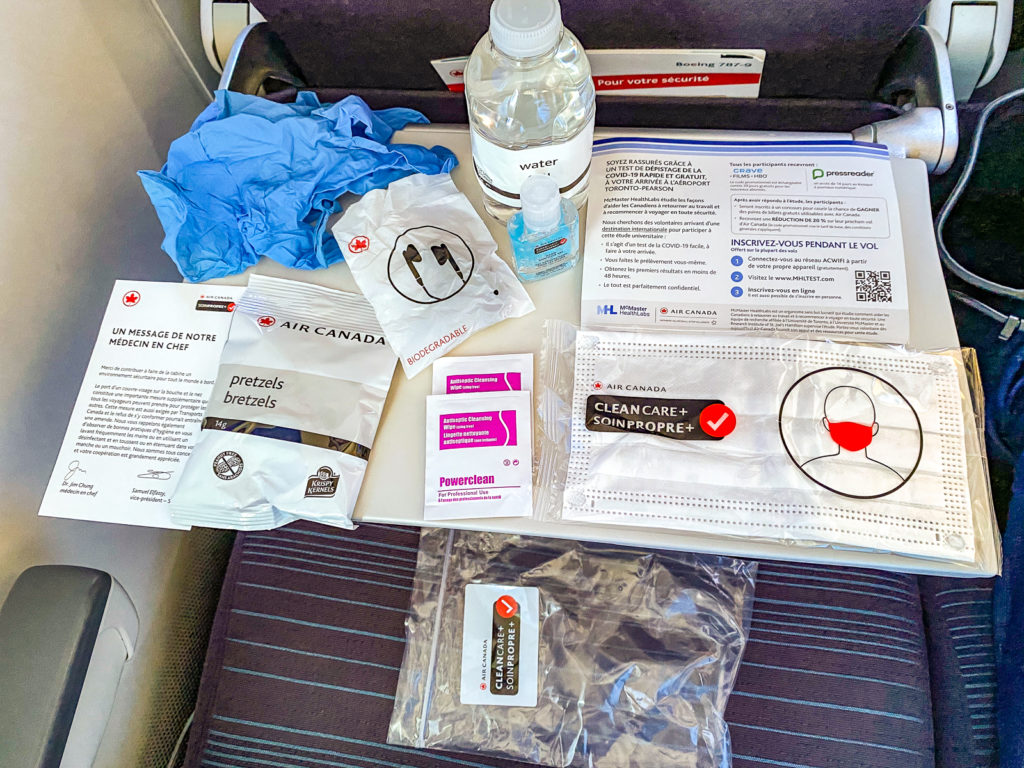 Review : Air Canada B787 | Economy Class | CDG-YUL - Air Canada CleanCare Featured