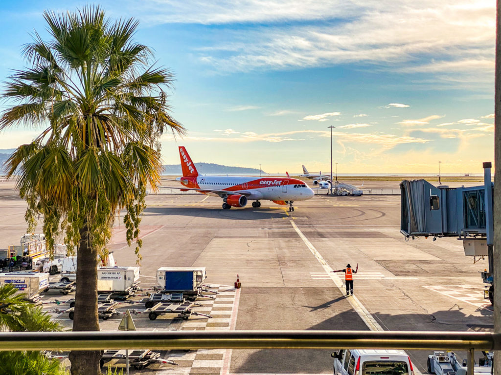 Avis : EasyJet A320 | Classe Economie | NCE-CDG - Easyjet Featured