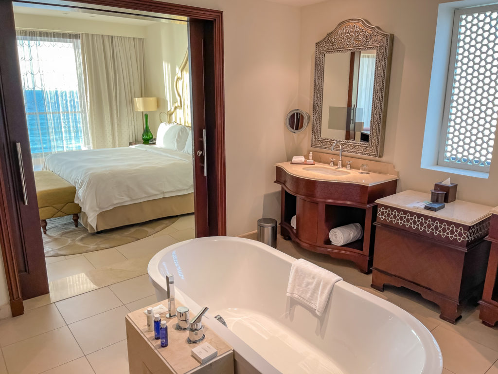 Avis : Ajman Saray, A Luxury Collection Resort, Ajman | Marriott Bonvoy - Ajman Saray Featured
