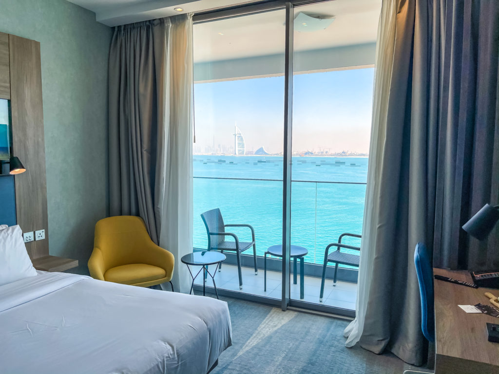 Review : Aloft Palm Jumeirah Dubai | Marriott Bonvoy - Aloft Palm Jumeirah Featured