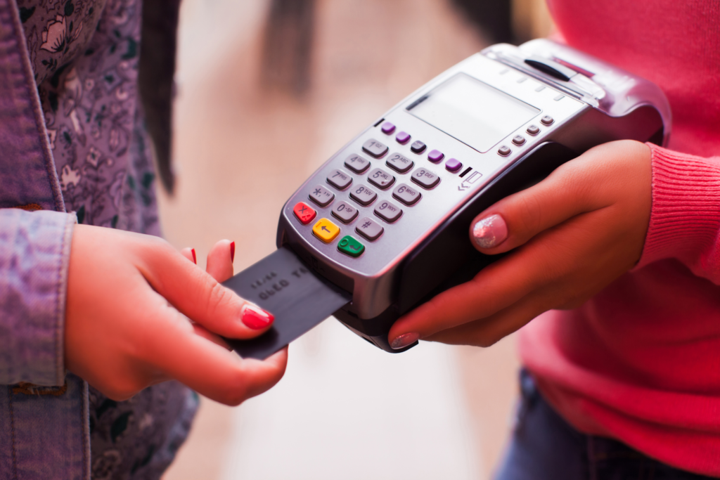 Bye Bye Carte De Débit ! - Carte Debit Featured