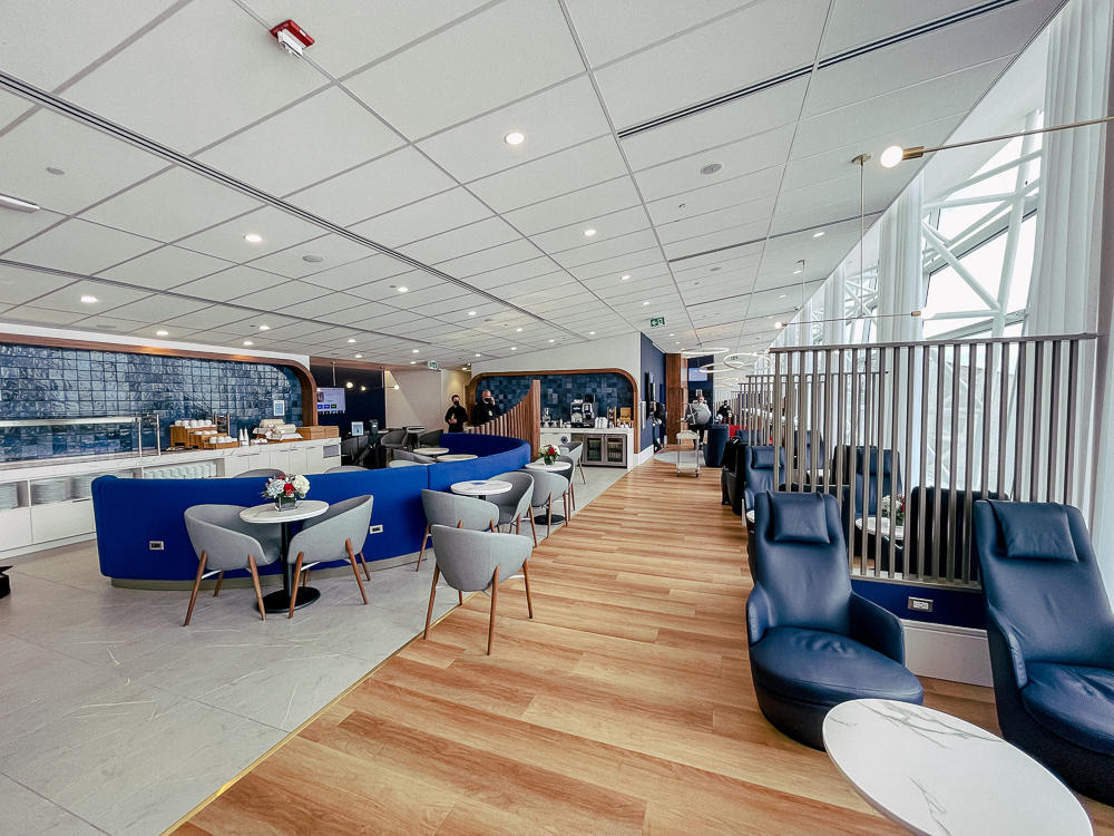 Salons d&rsquo;a&eacute;roport : Visa rejoint DragonPass - Salon Air France Montreal