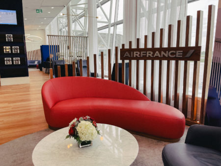 Comment fonctionne Plaza Premium pour acc&eacute;der aux salons d&rsquo;a&eacute;roport? - Salon Air France Montreal YUL