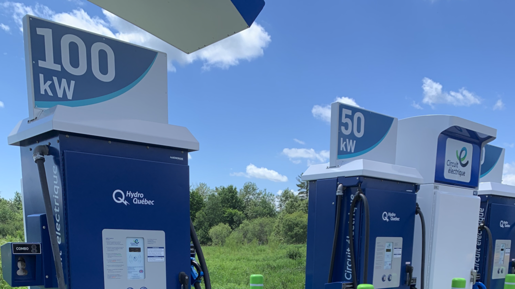 Les meilleures cartes de crédit pour les bornes de recharge électrique - Bornes Circuit Électrique