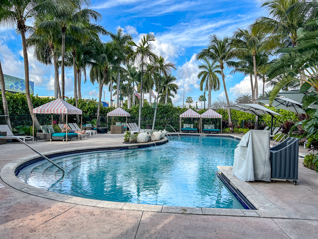 Review: Renaissance Fort Lauderdale Marina Hotel - Renaissance Fort Lauderdale Cruise Port Hotel Marriott