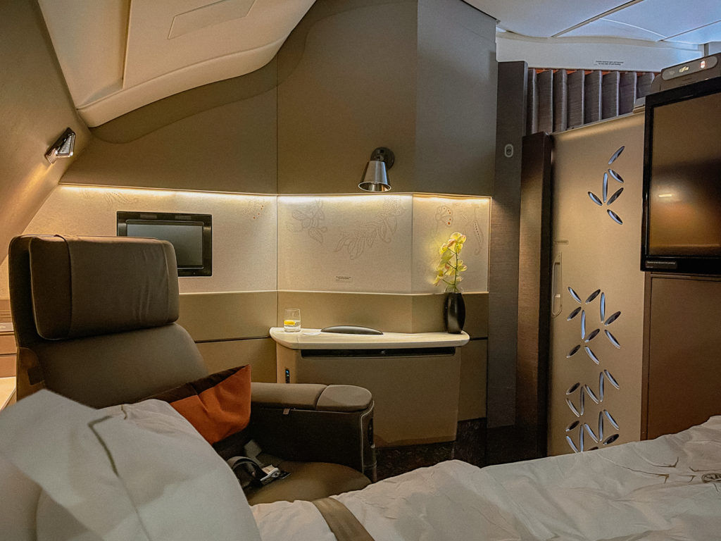 Avis : Singapore Airlines A380 Suites | Première Classe | FRA-JFK - Singapore Airlines Suites Featured
