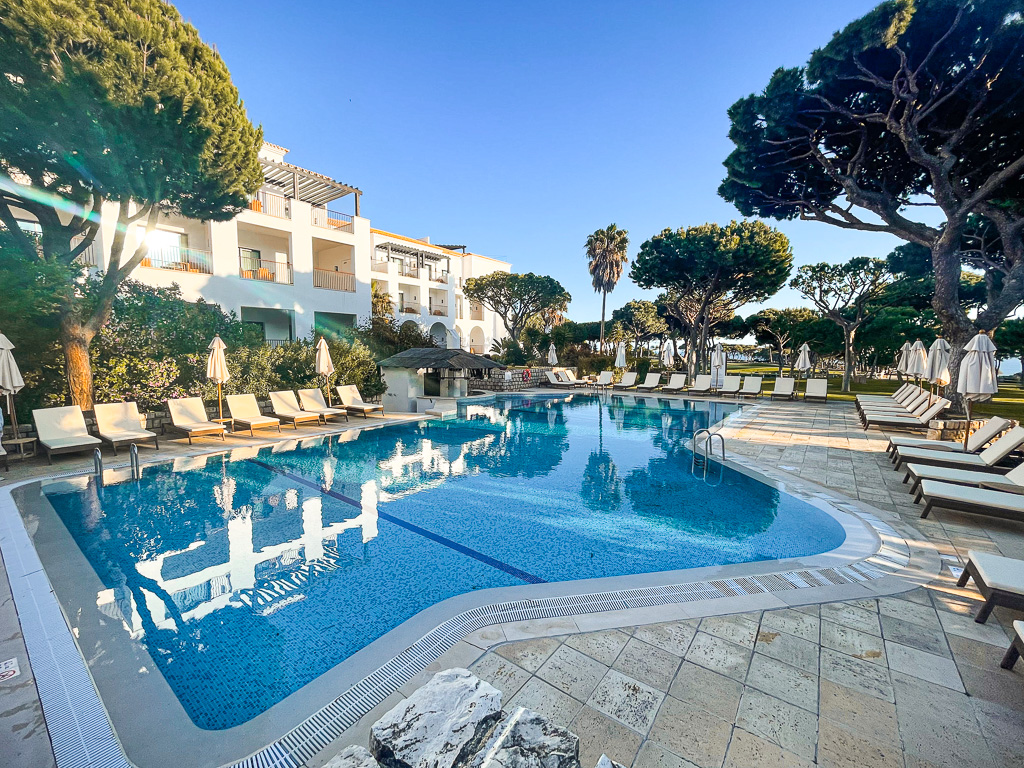 Best price guaranteed: the different policies of the hotels - Pine Cliffs Hotel Luxury Collection Resort Algarve---