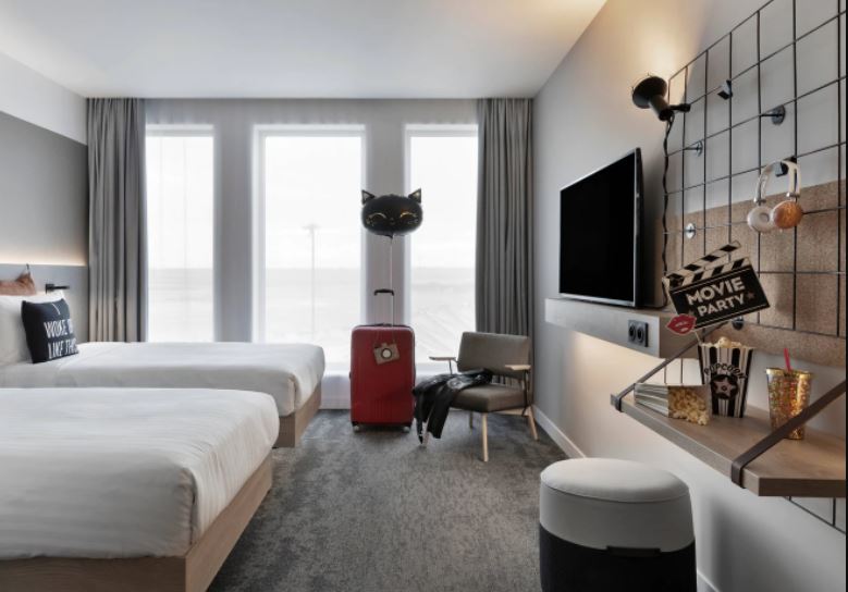 Avis : Moxy Lyon Airport Hotel | Marriott Bonvoy - Chambre Moxy Lyon