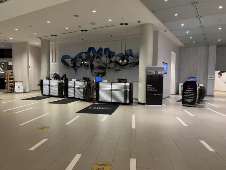 Review : Hotel Marriott Calgary Airport Terminal | Marriott Bonvoy - Calgary Airport Marriott In Terminal Hotel Check In