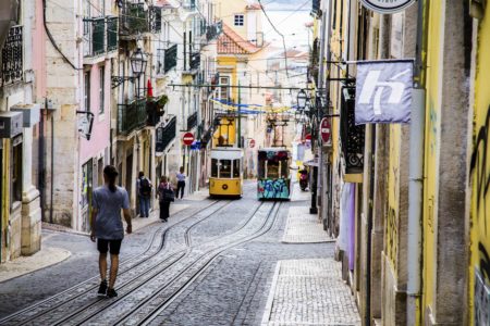 Meilleures destinations familiales avec des points pour l’été 2026 - destinations familiales Lisbonne
