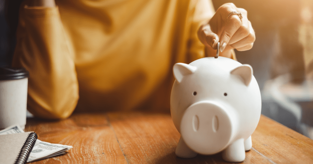 How to budget for your personal activities - piggy bank -2-