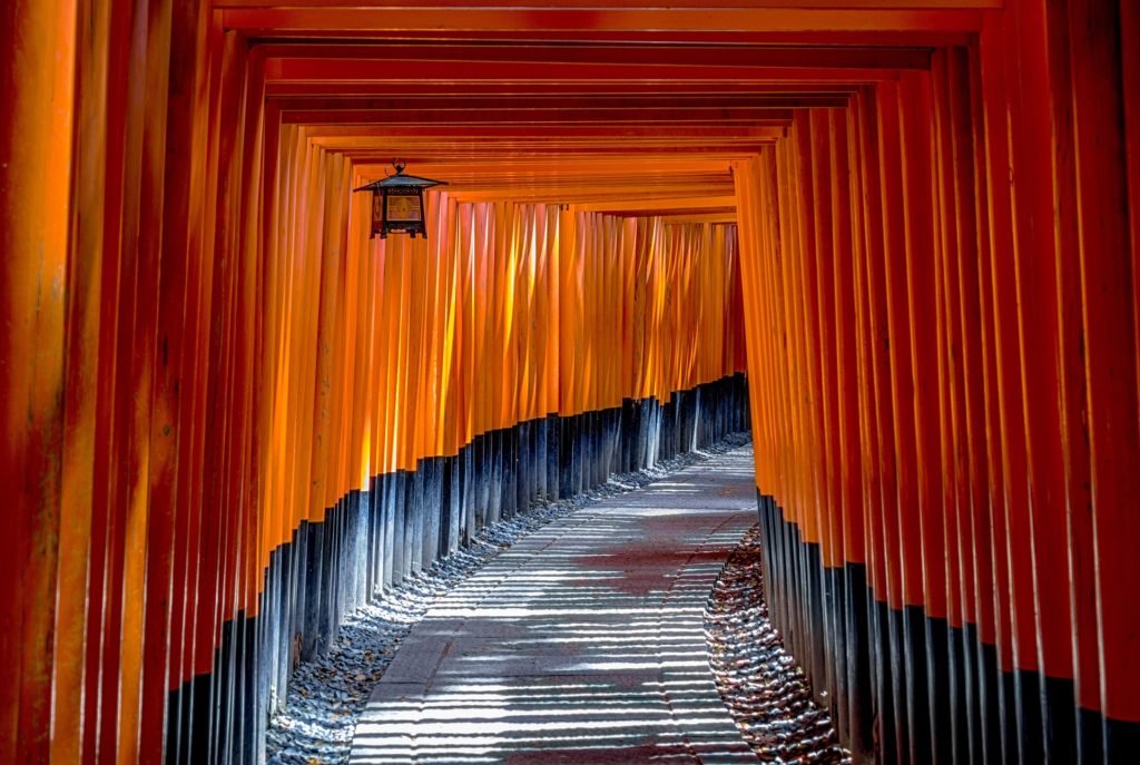 Comment voyager au Japon en utilisant des points et des miles - fushimi-inari-shrine-g923527c4f-1920