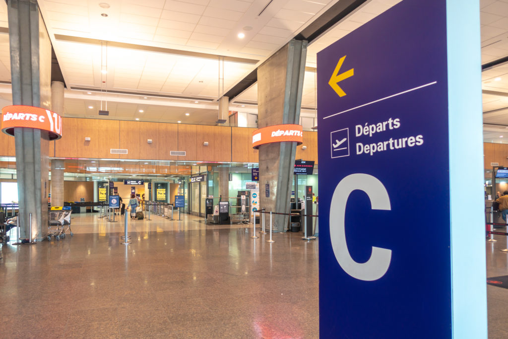 Application Mobile Passport Control : Passez facilement la frontière américaine ! - Us Departures Yul Featured