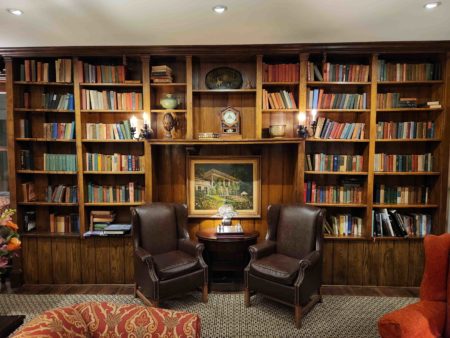 Review: Manoir Hovey Eastern Townships, Quebec - Manoir Hovey Reception -13-