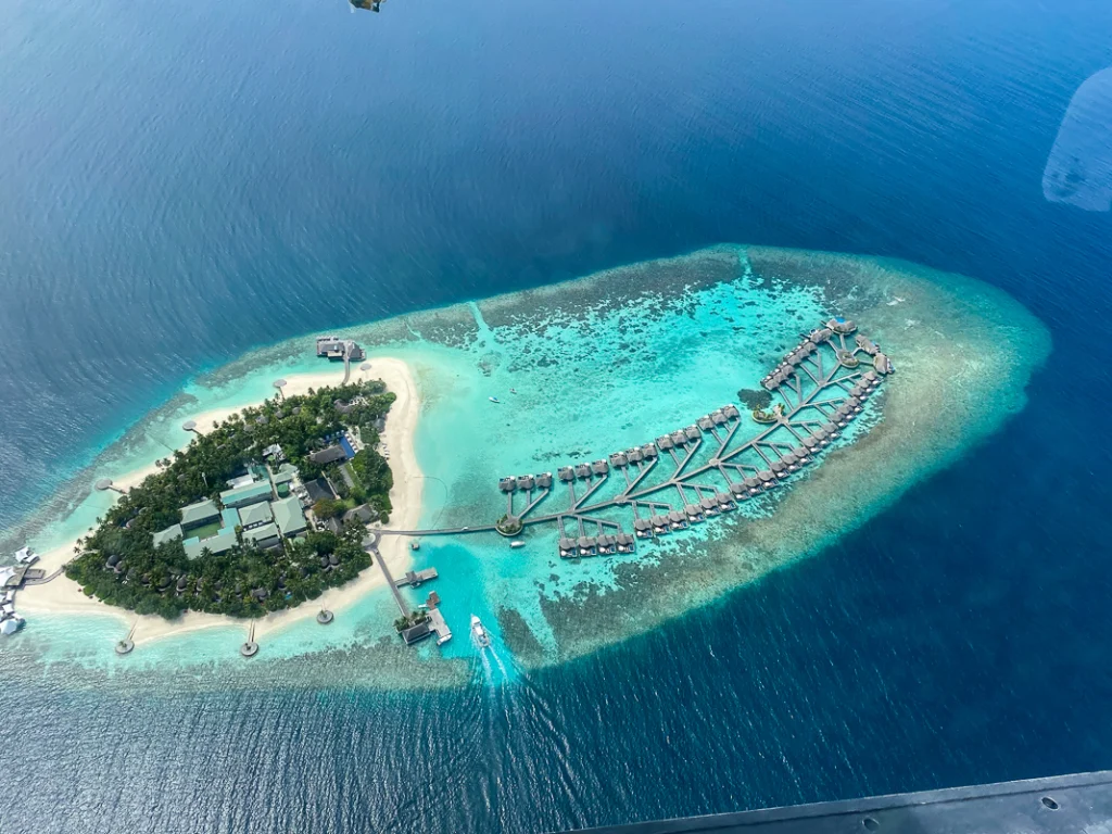 Review : W Maldives | Marriott Bonvoy - W-Maldives aerien