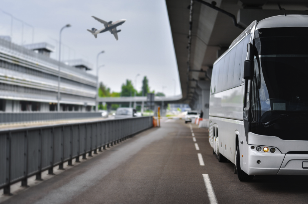 How the ParkSleepFly.com website works - Navette aéroport avion shuttle