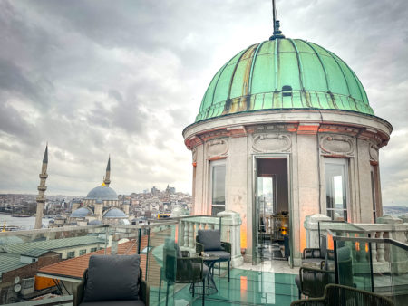 Istanbul, Riyadh, Doha : Histoire, Musique électronique et Coupe du Monde de Football - Orientbank Hotel Istanbul, Autograph Collection