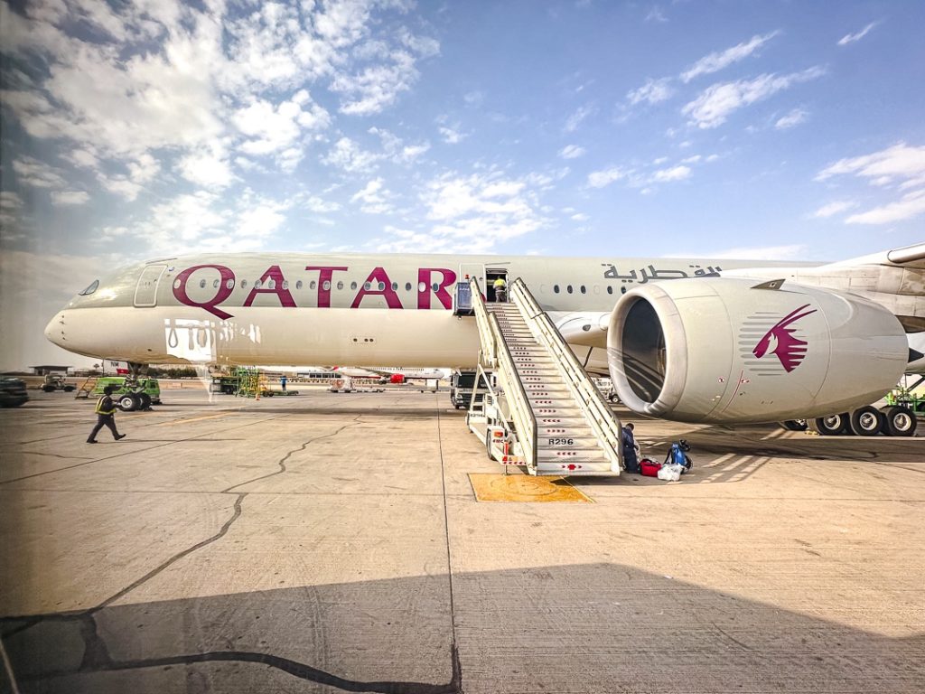 Review: Qatar Airways QSuite A350-1000 | Business Class | RUH-DOH - A350 Qsuite