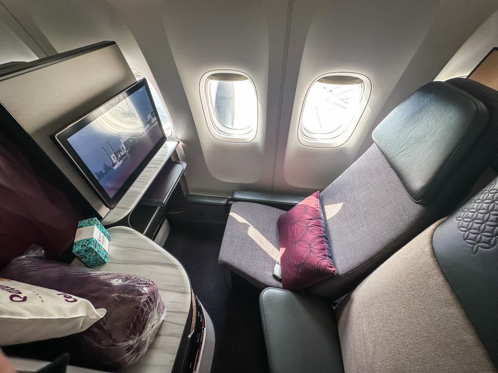 Avis : Qatar Airways QSuite B777 | Classe Affaires | DOH-YUL - Qatar Airways B777 Qsuite