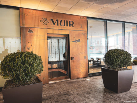 Avis : Muir Hotel, Autograph Collection à Halifax | Marriott Bonvoy - Enregistrement1 hotel muir credit jonathan riverin