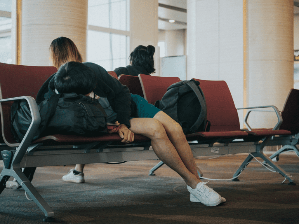 How to deal with jetlag: our best tips - Comment gérer le jetlag