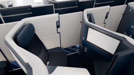 Air France: New A350 Business Class (and New Configuration) - Business A350 Air France13