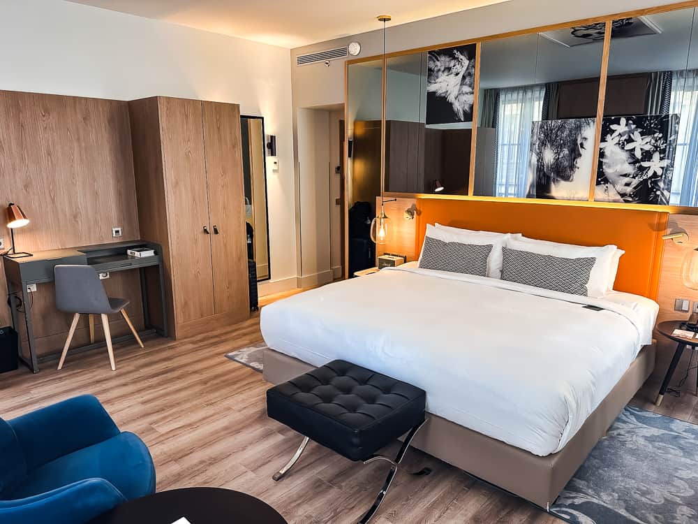 Renaissance Paris Vendome Hotel: Review and stay - Superior Room