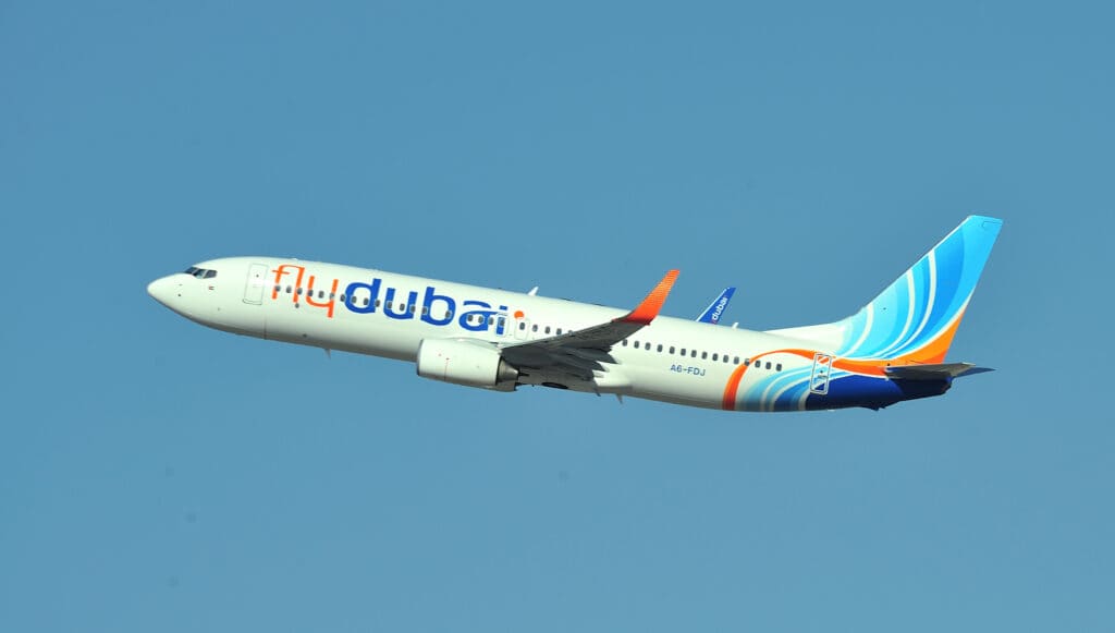 Flydubai : Nouveau partenaire Aéroplan - Ascending aircraft on a clear day