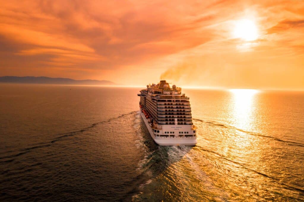 How to Choose Your Caribbean Cruise? - unsplash
