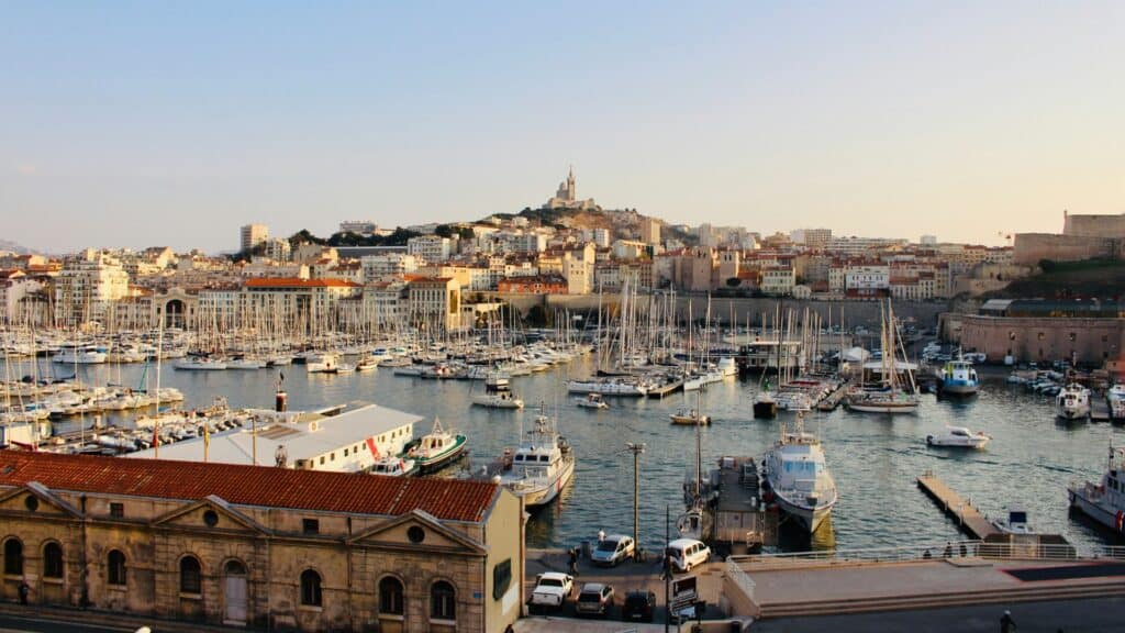 Travel to France With Your Points and Miles - Visiter-Marseille-07
