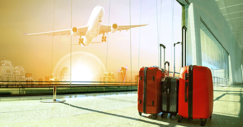 Aeroplan Credit Card: Free Checked Bag - Bagages-2400x1260