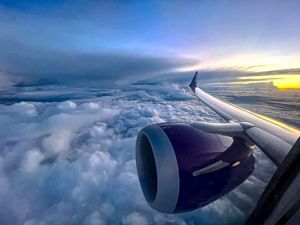 Review : Arajet Boeing 737 Max 8 | Economy Class | YUL-SDQ - Arajet 11