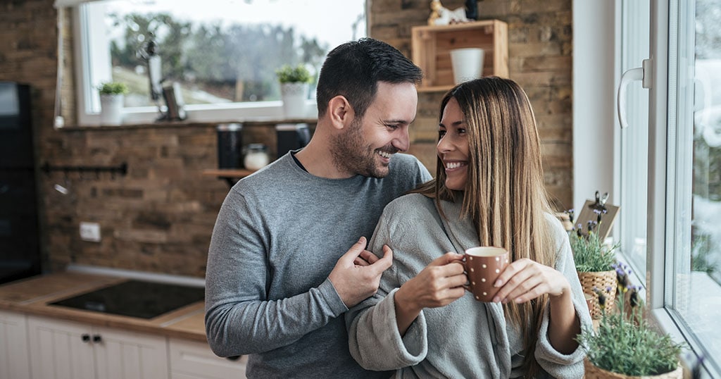 20 astuces pour optimiser vos finances d&rsquo;ici la fin de l&rsquo;ann&eacute;e - Couple 1024x538 01