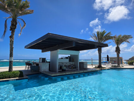 Avis : JW Marriott St. Maarten Beach Resort & Spa | Marriott Bonvoy - JW-Marriott-St-Marteen-Dining -9-1