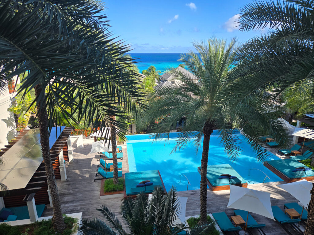 Avis: Zemi Beach House, Hilton LXR, Anguilla - Zemi-Beach-House-Room -12